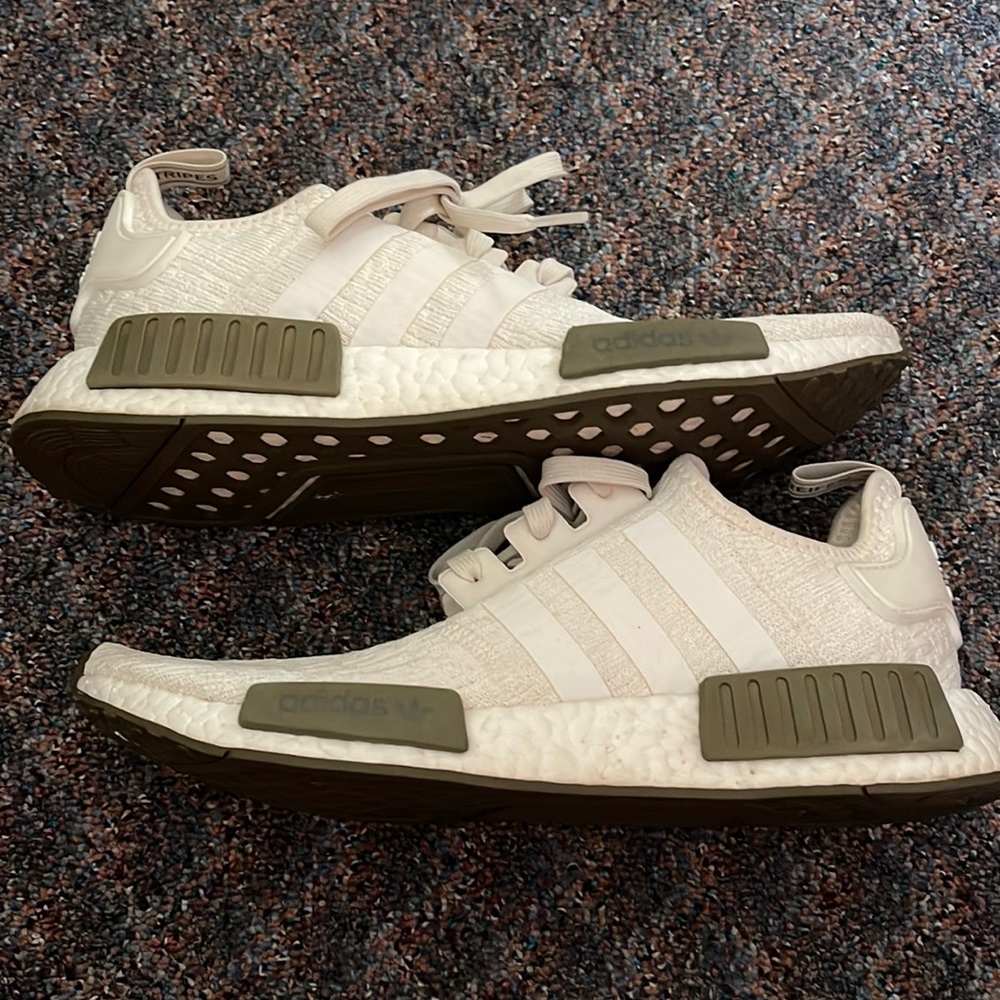 Adidas NMD _R1